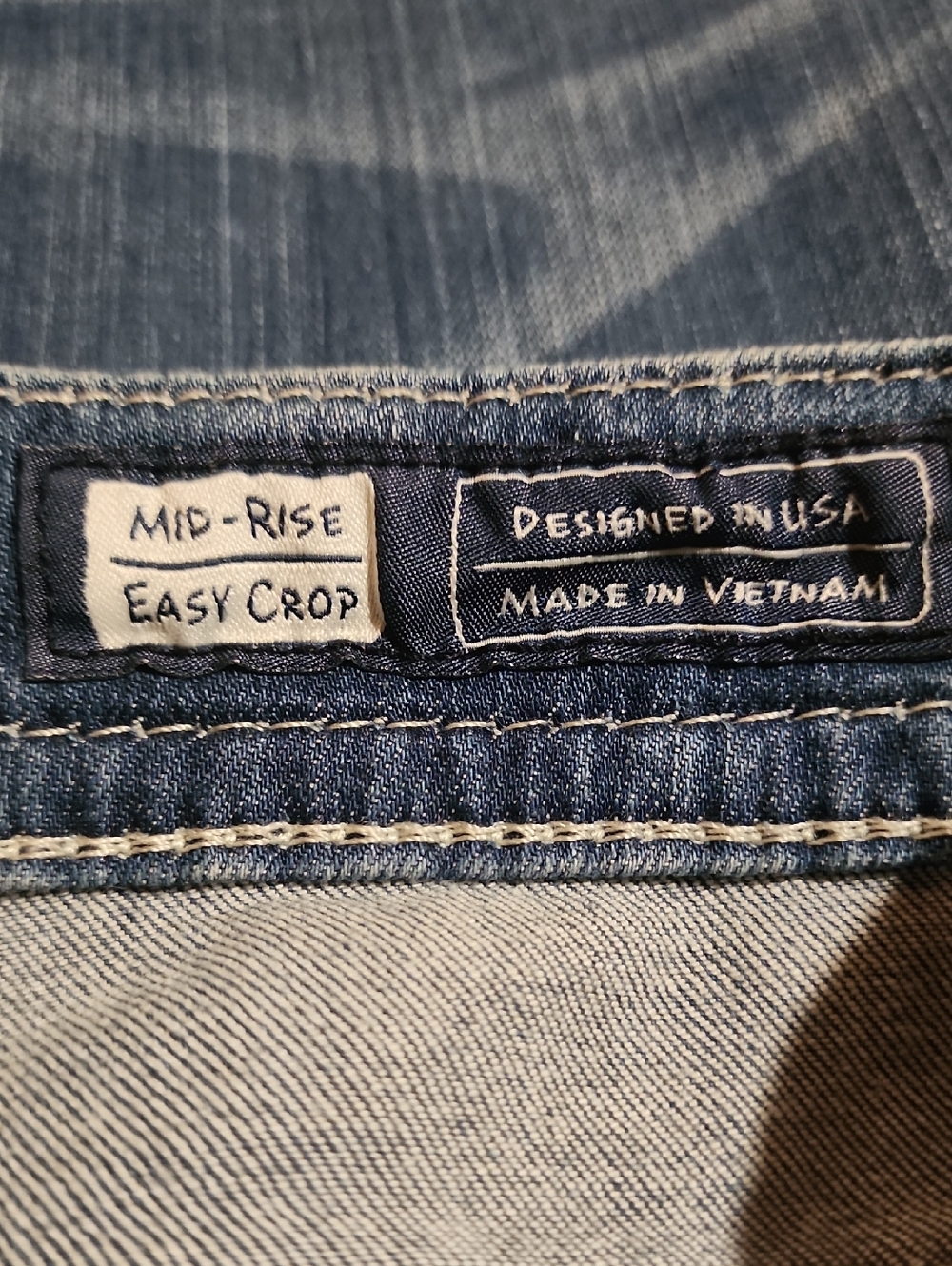 Miss Me Easy Cropped Jeans NWOT Size 31 - Picture 13 of 14